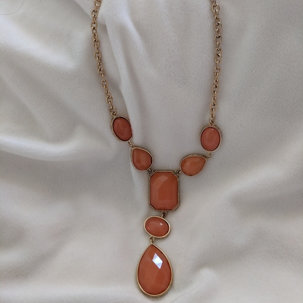 LOFT Statement necklace 20"